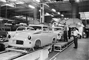 01186 Prints: New Ford Anglia cars coming off the production line at the new Ford paint