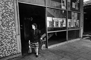 New Strand bus depot, Bootle. Access entrance to shopping centre. 29th September 1976