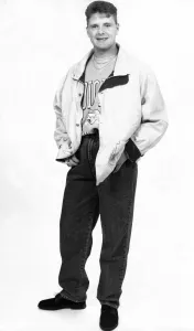 00222 Prints: Newcastle United player Paul Gascoigne (Gazza) modelling the latest fashion for a young
