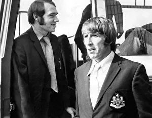 Newcastle United players Bryan Pop Robson and Wyn Davies after they arrive back