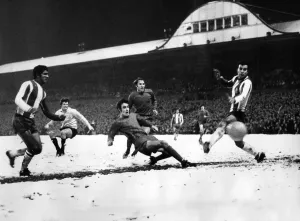 Newcastle United v FC Porto, Inter Cities Fairs Cup 2nd round 2nd leg