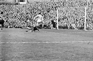 Newcastle Utd v Manchester City 11th May 1968 League Division One Match at St