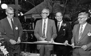Nicholas Ridley cuts the ribbon to open the MetroCentre watched by (left to right