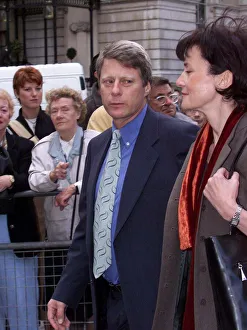 Nick Ross TV Presenter September 1999 arrives with wife for Jill Dando Memorial