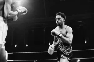 Nigel Benn (Right) vs Abdul Umaru Sanda at Alexandra Pavilion, London