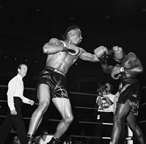 Nigel Benn vs Tim Williams at Royal Albert Hall London. Benn stopped his opponent