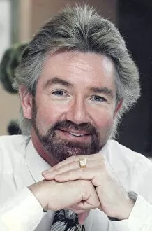 Images Dated 20th January 1993: Noel Edmonds smiling during interview 20 / 01 / 1993