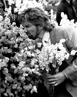 Noel Edmonds Tv Presenter
