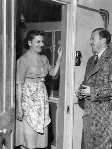 Door Prints: Noel Whitcomb calls on Mrs. Margareth Jackson aged 29 who is the wife of miner James