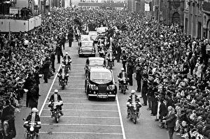 00396 Prints: Northern Premier of A Hard Days Night'. Fans line up along the streets in