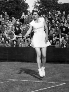 Doubles Prints: Northern Tennis Tournament, Didsbury, Man / cr. : Mrs. Jean Rinkel-Quertier partnered by