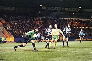 00446 Prints: Norwich City 0 v Inter Milan 1 UEFA Cup Round 16 first leg at Bramall Lane