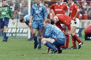 00610 Prints: Nottingham Forest vs Southampton Zenith Data Cup final at Wembley 1992