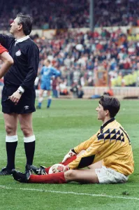 00610 Prints: Nottingham Forest vs Southampton Zenith Data Cup final at Wembley 1992