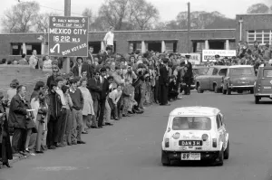 00095 Prints: Number 89 The Conroy Motors Austin Mini Coopers seen here leaving Wembley at the start