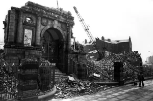 Demolished Prints: Another old Liverpool landmark bites the dust - the portal that once welcomed