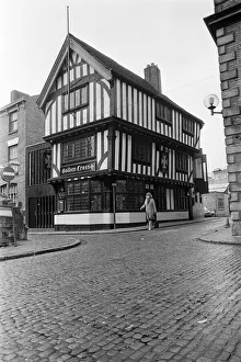 Old timber buildings in Coventry. The Golden Cross pub in Coventry, West Midlands