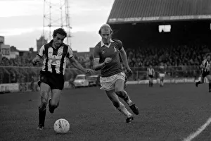Oldham 3 v. Newcastle United 1. Division 2 Football October 1981 MF04-13-006