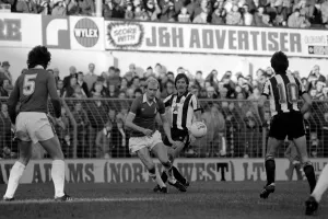 Oldham 3 v. Newcastle United 1. Division 2 Football October 1981 MF04-13-068