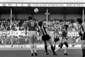 Oldham 3 v. Newcastle United 1. Division 2 Football October 1981 MF04-13-028