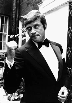 Images Dated 4th August 1977: Oliver Reed Film Actor being the tough guy on the set of The Big Guy August