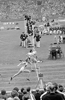 Olympic Games 1948 Finish of the 80 metres hurdles at Wembley Stadium - won by Fanny