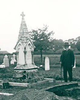 Health Prints: The open grave of Mrs Florence Nightingales Burial at East Willow church yard