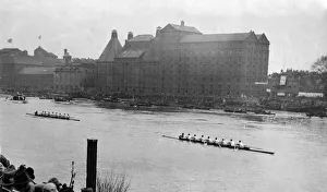 Brewery Prints: The Oxford Cambridge boat race. Passing the winning post at Mortlake