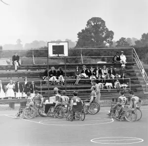 00384 Prints: Paralympic Athletes training at Stoke Mandeville, watched by patients