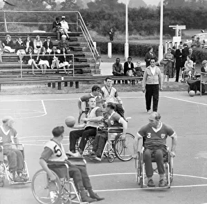 00384 Prints: Paralympic Athletes training at Stoke Mandeville, watched by patients