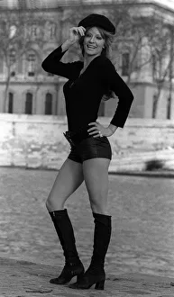 Paris Fashion Shorts and the French Girl'feature by Mirror photographer