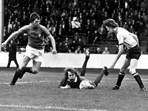 Brave Prints: Partick Thistle goalkeeper Alan Rough who defies the Ibrox men this time with a daring