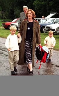 Cdburnt Prints: Patricia Hodge actress and family arrive at the Alfred Dunhill Queens Cup Polo in