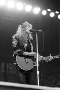 Patti Scialfa, member of Bruce Springsteens E Street Band, in Concert, Villa Park