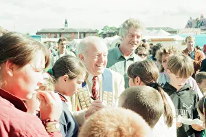 00920 Prints: Paul Daniels, magician, opens the St Lukes Gala Fun Day, Middlesbrough