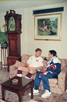 01037 Prints: Paul Gascoigne chats with England manager Graham Taylor in the build up to Wednesday