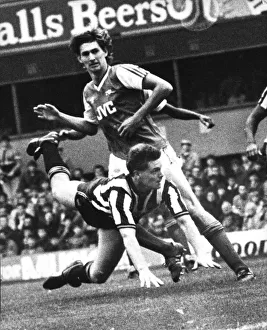 Arsenal Prints: Paul Gascoigne gets in a spectacular header past Arsenal defender Tony Adams