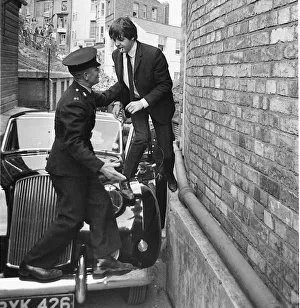 Paul McCartney is helped as limo gets stuck at entrance to Futurist theatre in