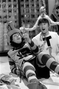 00895 Prints: Paul McCartney and John Lennon from The Beatles rehearsing for the filming of