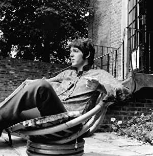 Paul McCartney at his St Johns Wood house on his 25th birthday 18 June 1967