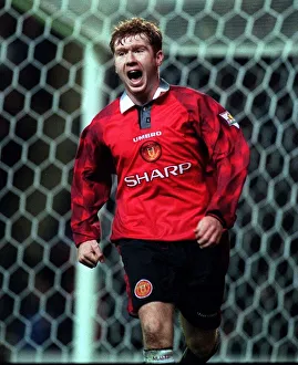 Paul Scholes Manchester United Apr 1998 Celebrating after scoring a goal for