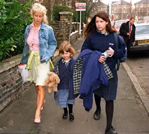 PAULA YATES WALKS TWO OF HER DAUGHTERS FIFI TRIXABELLE AND PEACHES TO SCHOOL TODAY