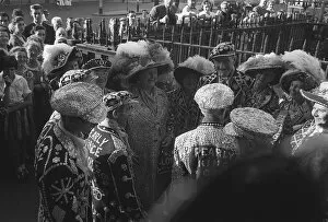 00151 Collection: Pearly Kings and Queens Trafalgar Square London October 1958 Pearly King and Queen
