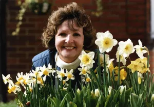 00161 Prints: Penelope Keith actress from The Good Life and To The Manor Born April 1989