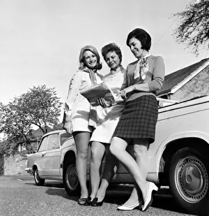 People: Woman: Two Surrey suburban housewives, Peggy Preston, 35 and Vicky Courtney