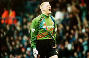 Peter Schmeichel football Manchester United and Denmark goalkeeper shouting at his