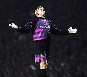 Core92 Prints: Peter Schmeichel Manchester United dissapointed following defeat by Juventus during