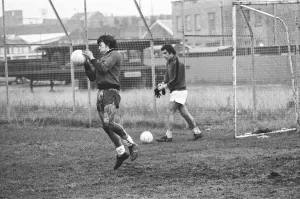 Peter Shilton, Tony Waddingtons record signing reported to Stoke FC ground for
