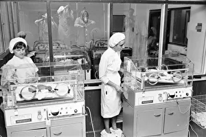 Photo-call for Thorns Sextuplets in Incubation Ward at Birmingham Maternity Hospital