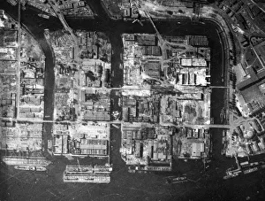 Photo-reconnaissance image taken by a Spitfire of 541 Squadron over Hamburg